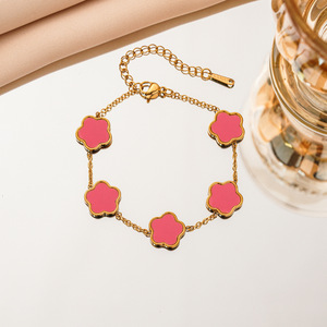 Nuova Moda Gioielli da Donna Bracciale con Cinque Foglie di Trifoglio Colorate Placcato Oro 18K Impermeabile in Acciaio Inossidabile Regalo Portafortuna - Product Image 5