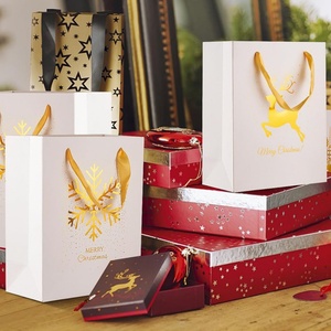 Factory Direct Wholesale Luxury Gold Foil Printed Paper Packaging <b>Bag</b> for Christmas - Product Image 5