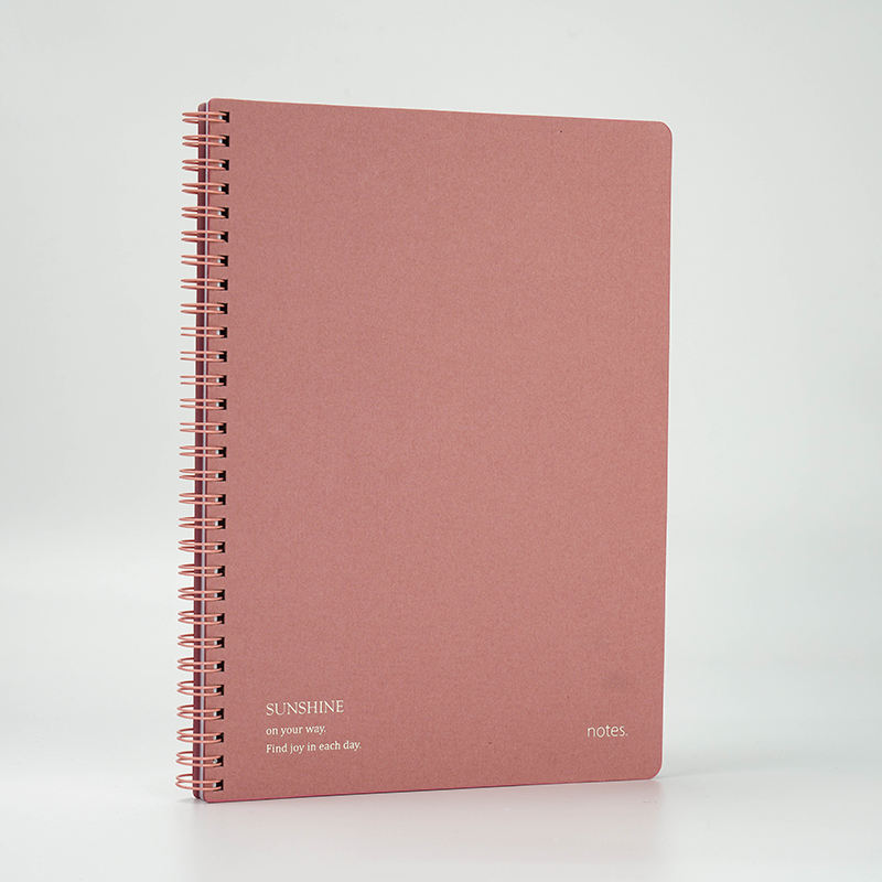 สีแดงเข้ม