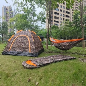 Tenda a Doppia Parete a Montaggio Rapido con Tessuto Isolante per Campeggio su Terreni Rocciosi e Rifugio in Climi Freddi - Product Image 2