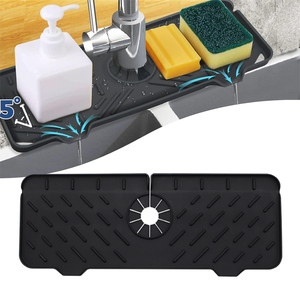 Tapis de protection anti-éclaboussures en silicone pour robinet d'évier de cuisine et tapis de drainage pour robinet de salle de bain, produit ménager à placer derrière le robinet - Product Image 1