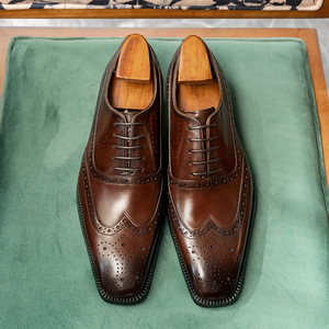 Bottes Chelsea pour homme en cuir véritable haut de gamme, légères, respirantes, à lacets, pour l'automne, occasions professionnelles, formelles, mariage, usage quotidien - Product Image 1