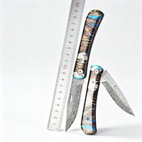 Couteau pliant artisanal en acier de Damas, personnalisable OEM, couteau de poche multi-usages EDC pour la chasse, le camping et la pêche en plein air