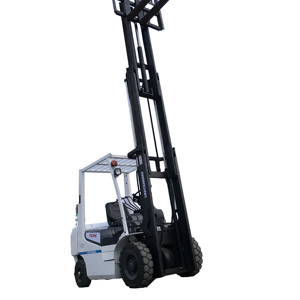 Montacargas Diésel Usado TCM FD25 de 3 Toneladas con Desplazador Lateral Hidráulico, Mástil de Dos Etapas, Gran Capacidad de Elevación, Funcionamiento Suave, Envío Global Rápido - Product Image 1