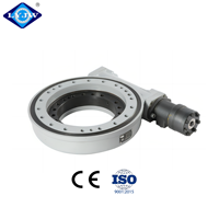 Boîtier fermé de moteur hydraulique d'entraînement de pivotement WEA9 pour des industries agricoles de machines de construction roulements d'orientation de rouleau croisé