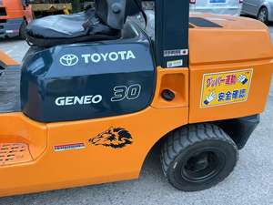 รถยกดีเซล 3 ตัน รุ่น FD30 FD50 มือสอง สภาพดีมาก คุณภาพเยี่ยม นำเข้าจากญี่ปุ่น เหมาะสำหรับร้านอาหาร - Product Image 6