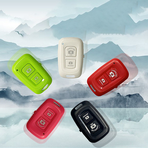 Tạo ra hình ảnh tuyệt vời và ảnh tự chụp không dây <span class=keywords><strong>Bluetooth</strong></span> Máy ảnh màn trập điều khiển từ xa Clicker cho điện thoại thông minh IOS <span class=keywords><strong>Android</strong></span> - Product Image 3