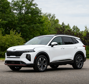 <span class=keywords><strong>Kia</strong></span> <span class=keywords><strong>Sportage</strong></span> 2WD Luxury Edition 1.5L | Características de SUV Premium | Interior de alta gama | Gran <span class=keywords><strong>precio</strong></span> - Product Image 2