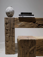 Banc console en bois massif artisanal Wabi-sabi, style rétro, utilisation polyvalente multi-scènes, banc géométrique en bois massif