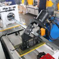 Máquina perfiladora de rodillos para estructuras de acero ligero para techos - Equipo para fabricar canales de soporte y montantes de acero tipo C en venta
