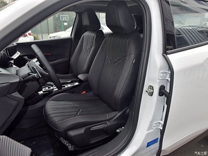 Pour Dongfeng <span class=keywords><strong>Peugeot</strong></span> 2008 EV 2024, SUV <span class=keywords><strong>compact</strong></span> électrique, autonomie de 400 km, design français, voiture intelligente à énergie nouvelle - Product Image 5