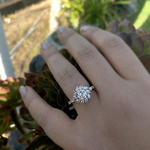 Anillo de mujer con diseño de girasol, piedra brillante, joyería de moda para fiesta - Product Image 5