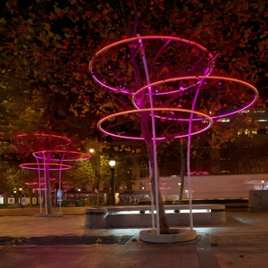 Anillo de Luz LED para Árboles de Jardín, IP65, Crea Colores Personalizados, Efectos de Luz Flotantes, para Interiores/Exteriores, Festivales - Product Image 1