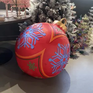 New Design Resin Christmas Ornaments Decoration Big Red Resin Christmas Ball Floral LED Yard Ornament bola de navidad