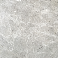 Marbre gris Yundora naturel, style moderne, adapté pour la décoration des murs des escaliers des halls d'hôtel et des sols des îlots de cuisine des villas