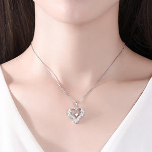 D533 925 Sterling Silver Angel's Kiss Collier Coeur Pendentif Simple Zircon Haute Qualité pour Femme Bijoux Cadeau - Product Image 5