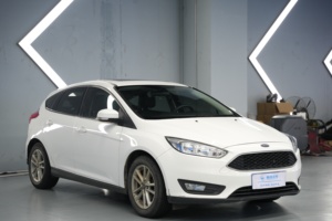 <span class=keywords><strong>Ford</strong></span> <span class=keywords><strong>Focus</strong></span> 2018 Sedan Classic 1.6L Automatica Edizione Trend Smart Euro <span class=keywords><strong>V</strong></span> Emissioni 100-150 CV 5 Posti - Product Image 3