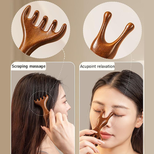 Peigne en bois personnalisé avec logo, peigne manuel en bois de santal à cinq griffes, peigne Gua Sha pour massage du visage - Product Image 3
