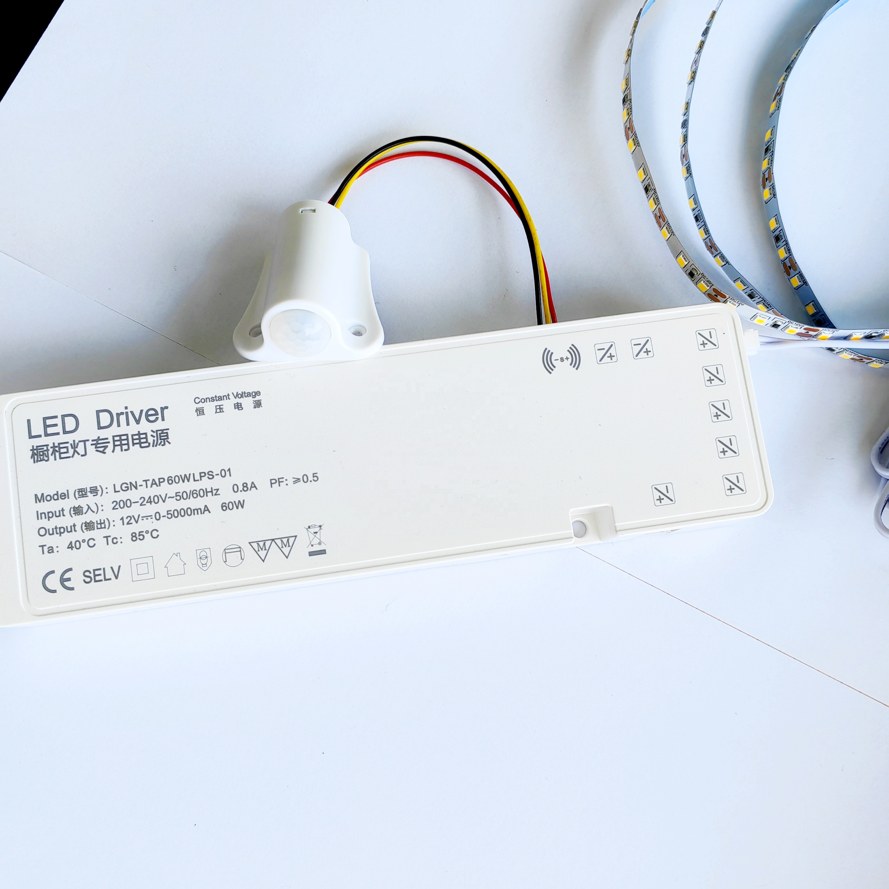 LED sürücü profesyonel 200-240V kabin lambası harici güç kaynağı elektronik transformatör anahtarlama LED sürücü