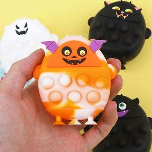 Jouets sensoriels anti-stress en silicone à thème Halloween, formes chauve-souris, fantôme, rat, pour enfants de 3 à 6 ans, vente en gros - Product Image 1