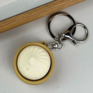 Llavero con Colgante de Simulación de Dibujos Animados para Aliviar el Estrés, sin Luz, Adorno Colgante - Product Image 2