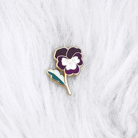 Pin Bros Kerah Berbentuk Bunga Daisy Kartun Kustom Grosir, Logo Pin Enamel Keras Logam Kustom Berkilau Lembut, Przypinki