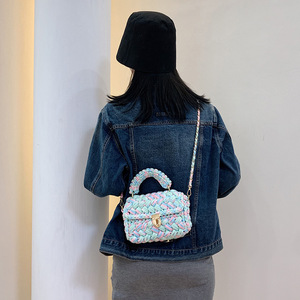 Nouveaux sacs à main tendance en crochet pour femmes, sacs à main en tricot épais tissé, sacs en crochet DIY, sacs à main faits à la main pour femmes - Product Image 3