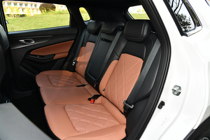 Voiture d'occasion 2024 Changan Qiyuan Q05 125 Max PHEV SUV, autonomie électrique <span class=keywords><strong>de</strong></span> 125 km, véhicule hybride à faible consommation <span class=keywords><strong>de</strong></span> carburant - Product Image 4