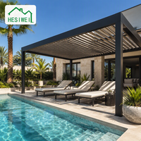 Pergola en aluminium pour jardin et terrasse avec toit à lames orientables rétractables
