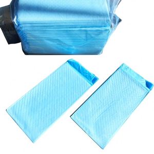 Economic Funds 600x600mm Six couches de film PE Super absorbant Tapis d'apprentissage jetables pour chiots et chiens - Product Image 2