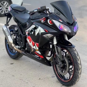 คาวาซากิ <span class=keywords><strong>นินจา</strong></span> 250: ดิสก์เบรกหน้า 310 มม. ระบบ ABS น้ำหนัก 165 กก. รถสปอร์ตและมอเตอร์ไซค์มือสอง - Product Image 4