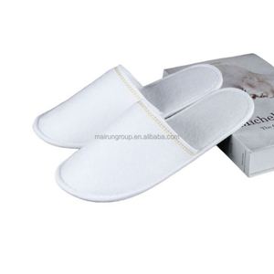 Mairun Original – Chaussons de mariage classiques en velours de coton blanc, brodés sur mesure, jetables, à bout ouvert, doux, pour hôtel, spa et voyage - Product Image 5