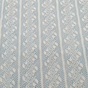 Tela de encaje francés de punto de poliéster 100% con acabado metálico para bolsos, decoraciones de ropa, Accesorios para prendas - Product Image 5