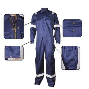 Combinaison imperméable sur mesure Combinaison de peintres Combinaison de travail Combinaison de <span class=keywords><strong>film</strong></span> de revêtement microporeux - Product Image 1