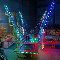 Parc de trampolines rectangulaires pour enfants en plein air avec lumières, lit de saut à trampoline rotatif à vendre