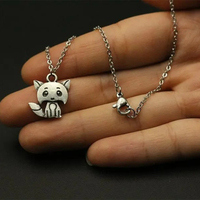 Collier pendentif renard miniature mignon pour femme, bijou délicat et tendance pour le quotidien, idéal comme cadeau