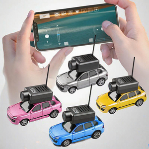 รถบังคับวิทยุขนาดเล็ก 1:64 พร้อมกล้อง FPV ความละเอียด 720P HD ระบบควบคุมผ่านแอพ 2.4GHz 4 ช่องสัญญาณ รถ SUV สำหรับเล่นในร่มและกลางแจ้ง สาย USB สำหรับผู้เชี่ยวชาญ - Product Image 2