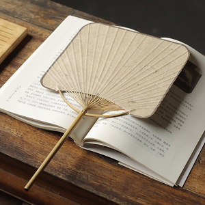 Abanico clásico chino de hojas de palma, abanico redondo japonés retro, hecho a mano con diseño inspirado en el Zen, abanico de bambú. - Product Image 2