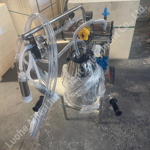 Máquina <span class=keywords><strong>de</strong></span> Ordeño Automática <span class=keywords><strong>de</strong></span> 25L / Máquina <span class=keywords><strong>de</strong></span> Ordeño Eléctrica Portátil con Bomba <span class=keywords><strong>de</strong></span> Vacío para Granjas - Product Image 6