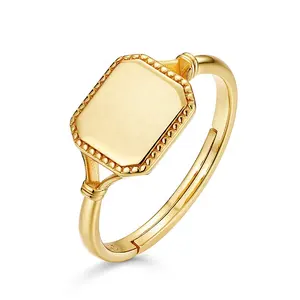 Korean Style Custom Gold Plated Jewelry Personalized Initial Letter Alphabet Signet Finger Ring