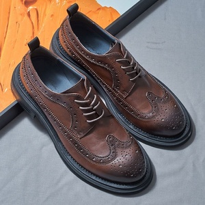 Chaussures en cuir pour hommes, style britannique, à bout pointu, motif léopard, brocart gravé, tendance, formelles, décontractées, à semelles épaisses, pour mariage - Product Image 4
