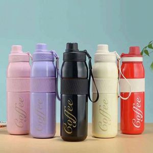 Adults' Insulated Water <b>Bottle</b> With Modern Design - Product Image 2
