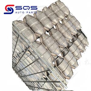 SQS Convertidores catalíticos universales de alta calidad <span class=keywords><strong>2</strong></span>,5 pulgadas <span class=keywords><strong>2</strong></span> pulgadas Car Catalyst Universal Factory Wholesale - Product Image 4