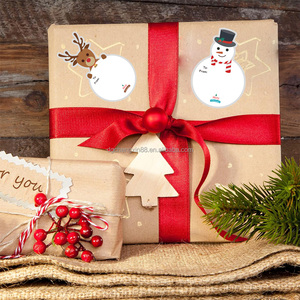 Autocollants de Noël Étiquettes de nom Étiquette de cadeau de vacances Étiquettes personnalisées vers et depuis les étiquettes pour le cadeau de Noël - Product Image 4