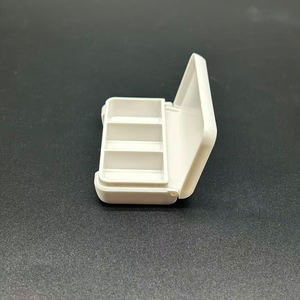 Mini <span class=keywords><strong>boîte</strong></span> <span class=keywords><strong>de</strong></span> rangement <span class=keywords><strong>de</strong></span> pilules en plastique <span class=keywords><strong>de</strong></span> voyage Portable avec 3 compartiments étanche un jour médecine organisateur étui <span class=keywords><strong>de</strong></span> <span class=keywords><strong>poche</strong></span> pour huile <span class=keywords><strong>de</strong></span> poisson - Product Image 2