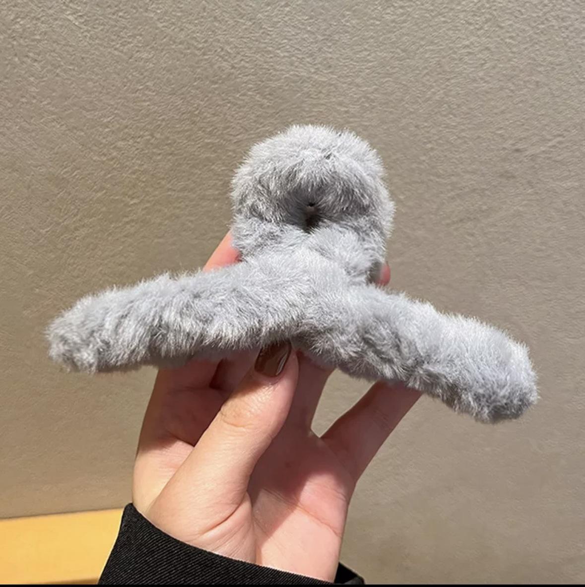 4 pure blue shark clips