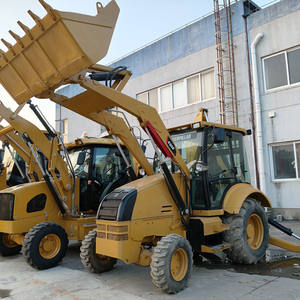 Chargeuses-pelleteuses d'occasion CAT 420F Chargeuses-pelleteuses Caterpillar 420F d'origine d'occasion Chargeuses sur pneus Caterpillar en stock en vente - Product Image 4