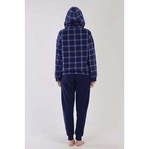 Ensemble de pyjama polaire à manches longues pour femme avec capuche, épaules tombantes, demi-zip, poches kangourou et poches à revers - Product Image 1