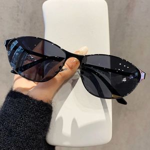 แว่นกันแดดสไตล์พังก์ Y2K คุณภาพสูง ปี 2026 สำหรับผู้หญิง หรูหรา วินเทจ กำลังเป็นที่นิยม - Product Image 1