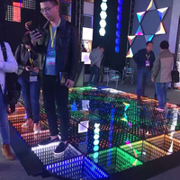 Usine directement vente rvb couleur changeante verre trempé Tunnel plancher interactif miroir 3D piste de danse infini affichage LED